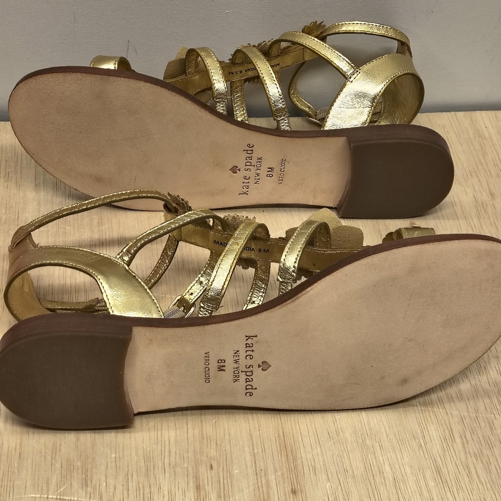 Kate Spade Sadia Gold Sandal Size 8M - Picture 8 of 8